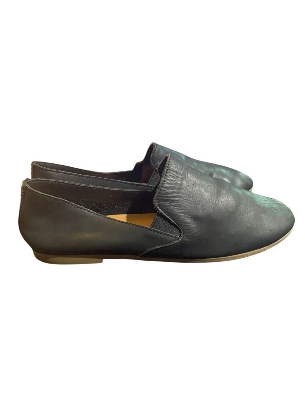 Lucky brand women’s black leather flats, loafer slip on shoe 7